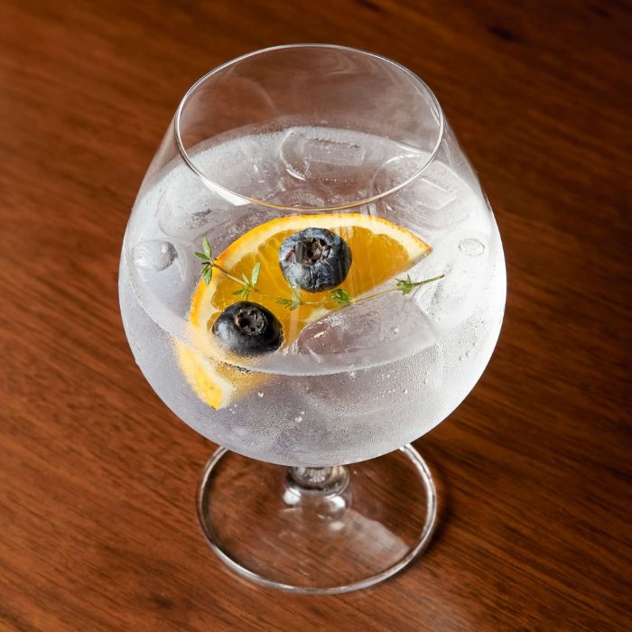 O drink Lillet Tonic